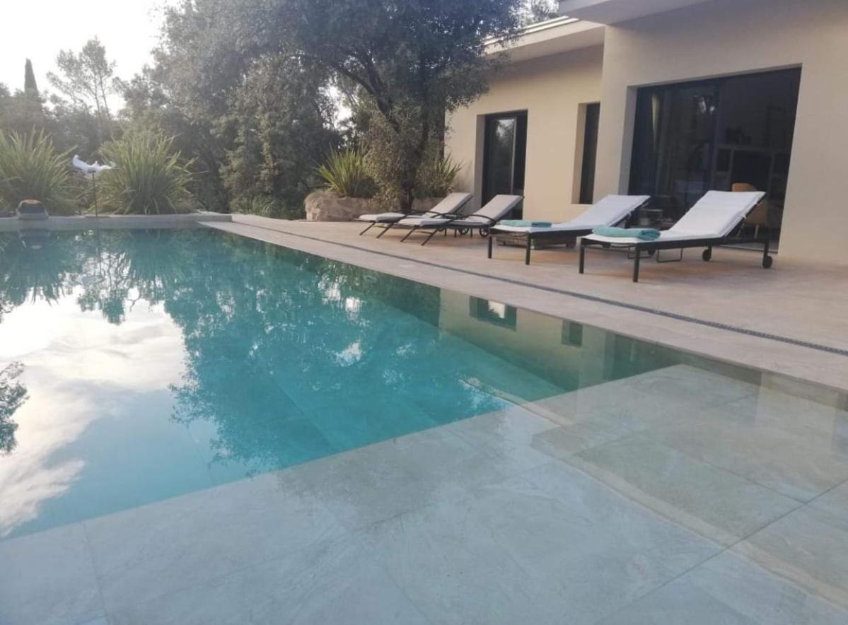 La Villa Kalliste Vacquières Εξωτερικό φωτογραφία